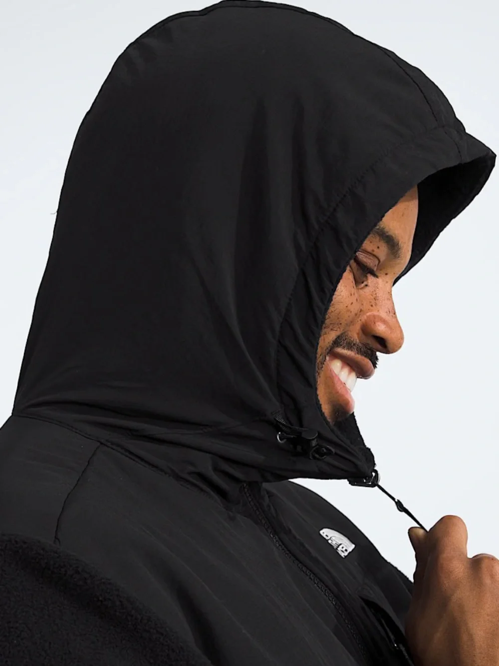 The North Face Retro Denali men’s black hooded fleece jacket